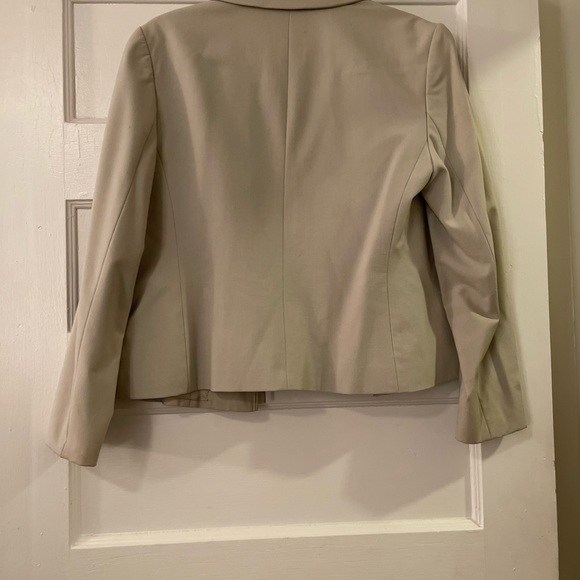 Kate Hill Beige Jacket - Picture 2 of 2